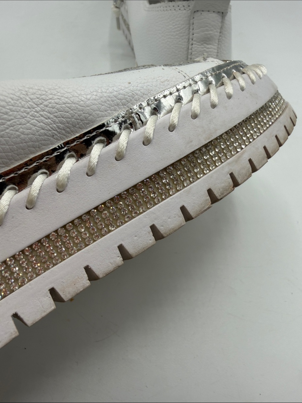 Women's White Crystal-Toe Leather Sneakers - Picture 10 of 12